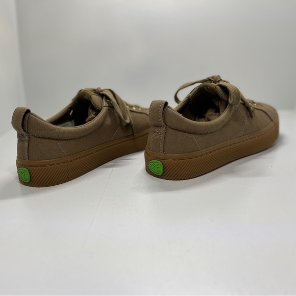 Cariuma OCA Low Canvas Sneakers Burnt Sand Gum Men 8.5 / Women 10 - Picture 5 of 10